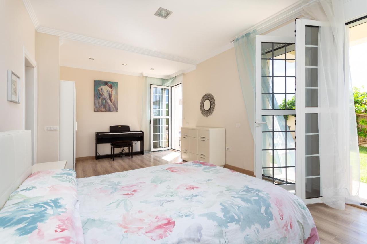 Tabaiba Luxus Chalet With Heatable Pool El Rosario  エクステリア 写真